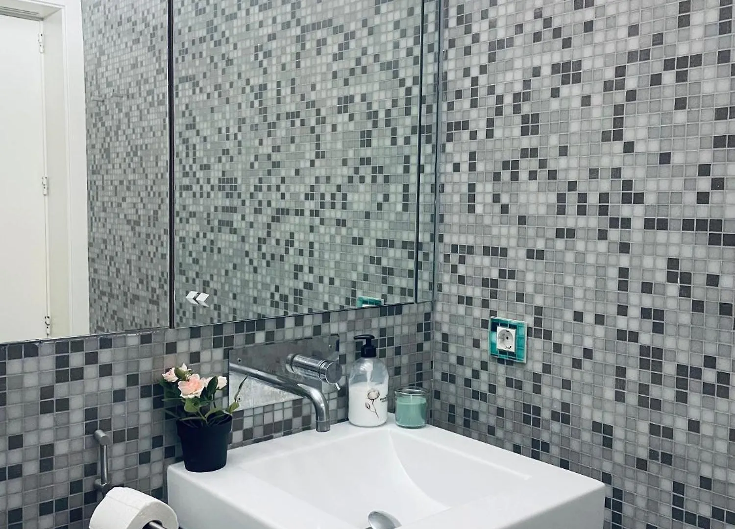 Nou De La Rambla 2 Bed & Breakfast Barcelona