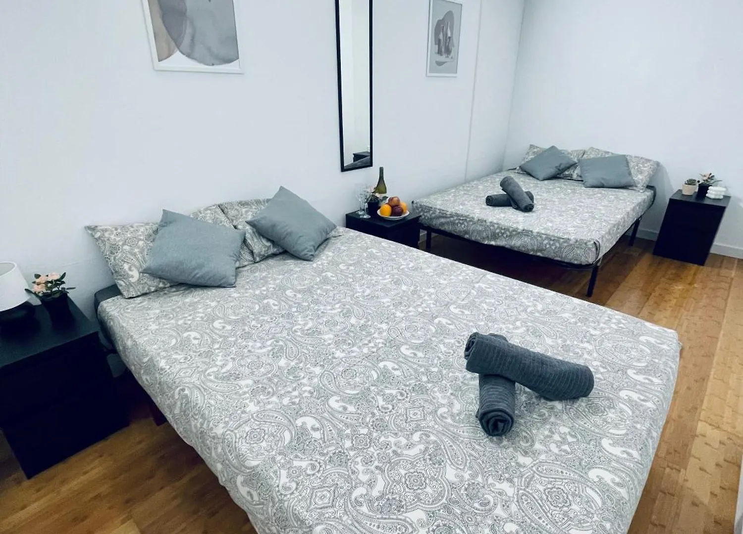 Nou De La Rambla 2 Bed & Breakfast Barcelona Spain